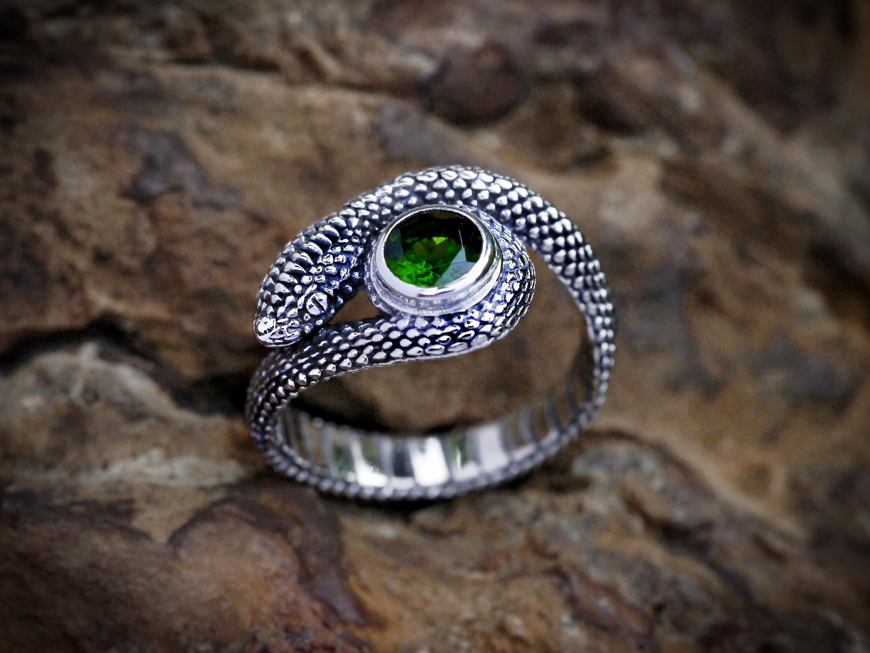кольцо змейка